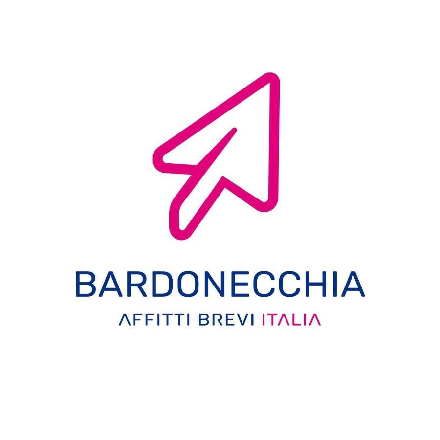 Appartamento Bellavista - Affitti Brevi Italia Oulx Eksteriør bilde
